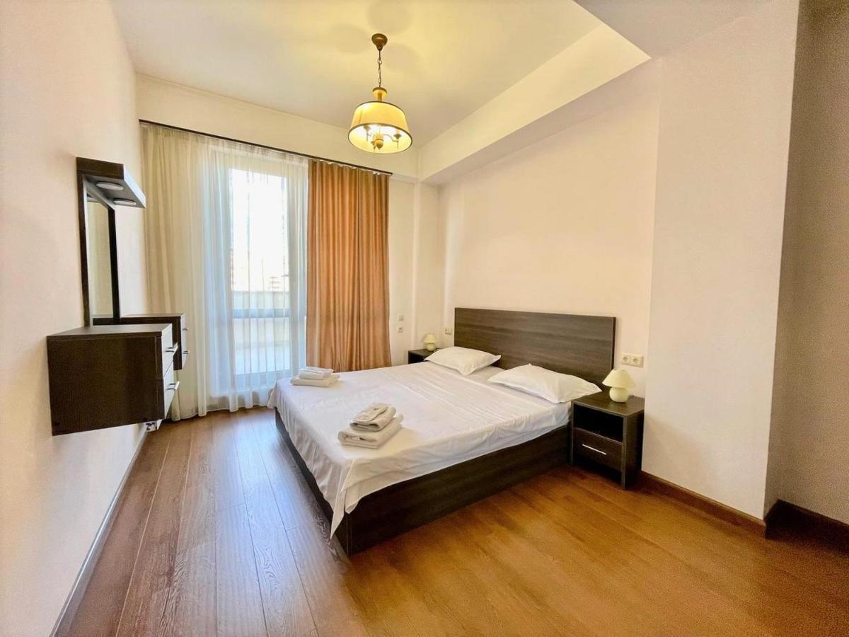 Yerevan House Luxury Apartment 5 Zewnętrze zdjęcie